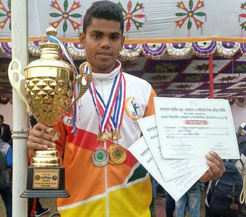 ময়মনসিংহ বিভাগের সেরা খেলোয়ার কেন্দুয়ার নাসিম media image