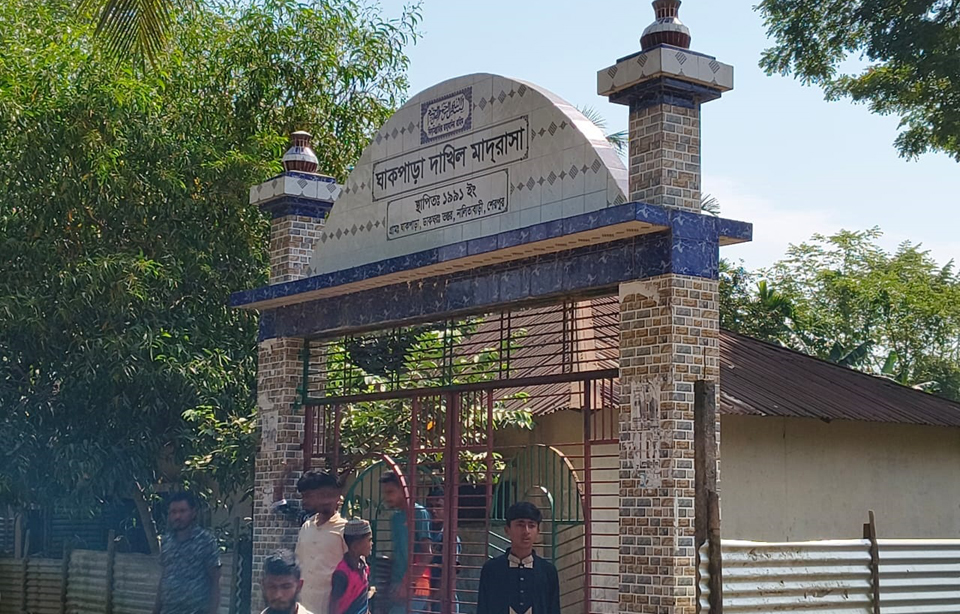 ছবি media image