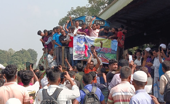 ছবি media image